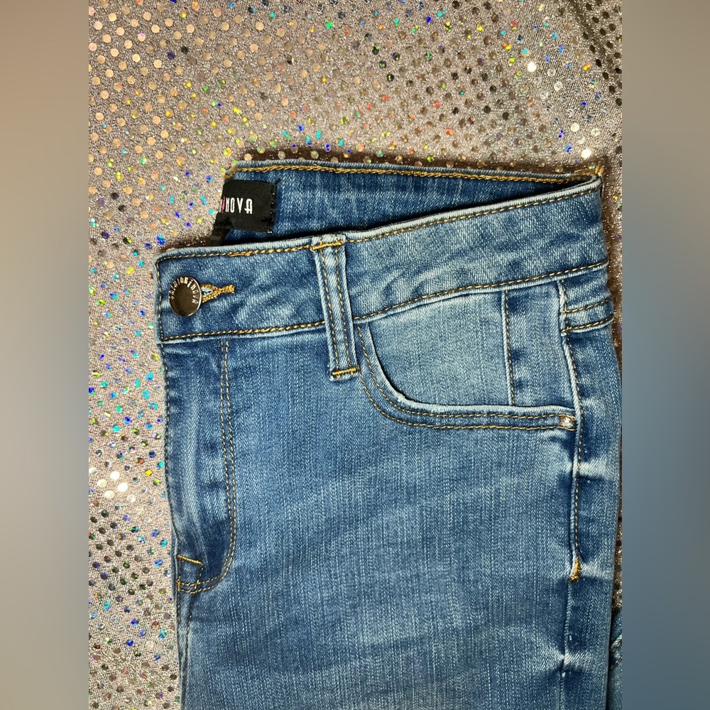 Fashion Nova Skinny Jeans 
Size 5